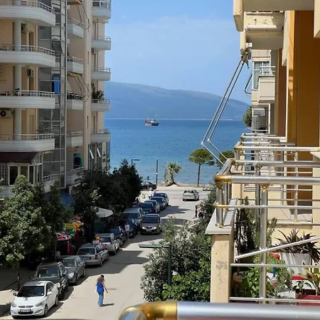 Apartment Exclusive Beachside By Apartmentsvloraholidays *