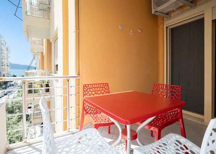 Beachside With Sea View * Vlorë